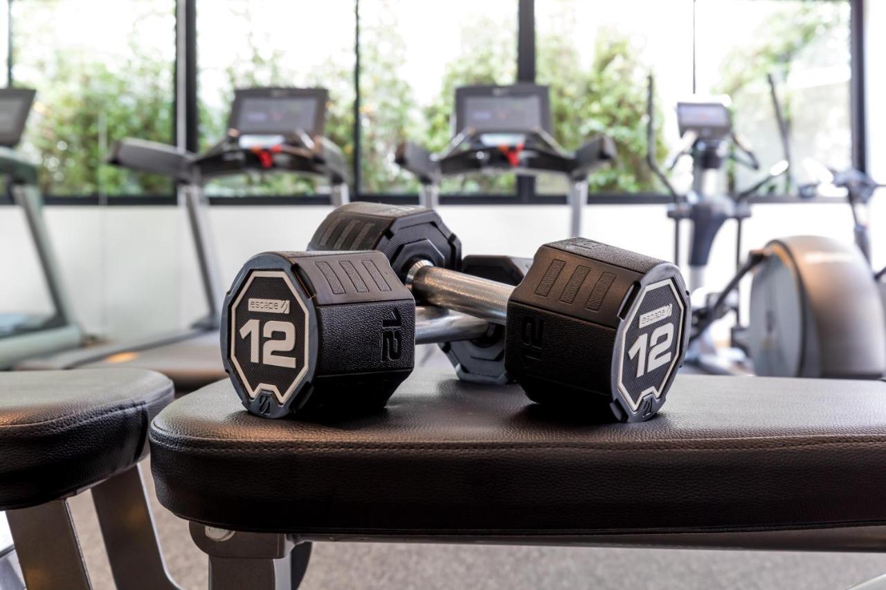 Outrigger Surin Beach Resort - Sha Extra Plus Екстер'єр фото 12 kg (26 lb) dumbbell