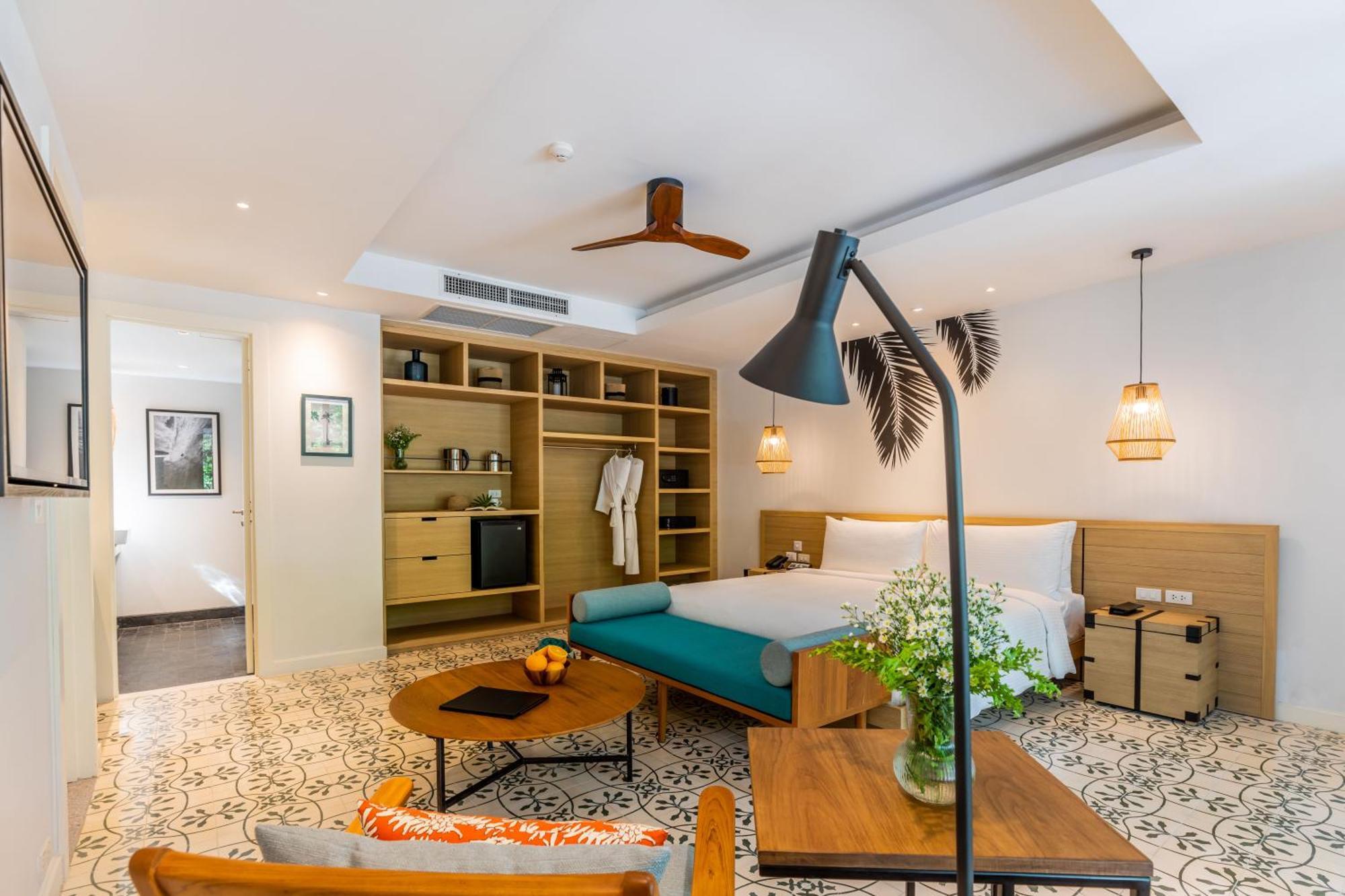 Outrigger Surin Beach Resort - Sha Extra Plus Номер фото Deluxe Suite